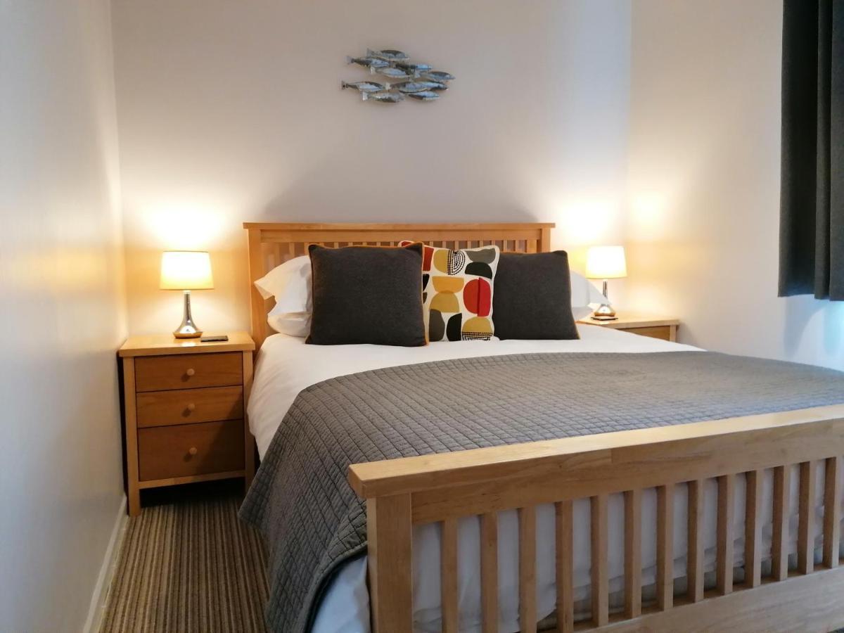 Schooner Point Guest House Looe Luaran gambar